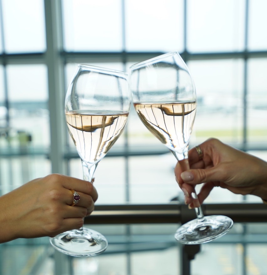 British Airways has announced plans for an exclusive Whispering Angel lounge bar, becoming the first airline to have a bespoke bar dedicated to the famed rosé wine.